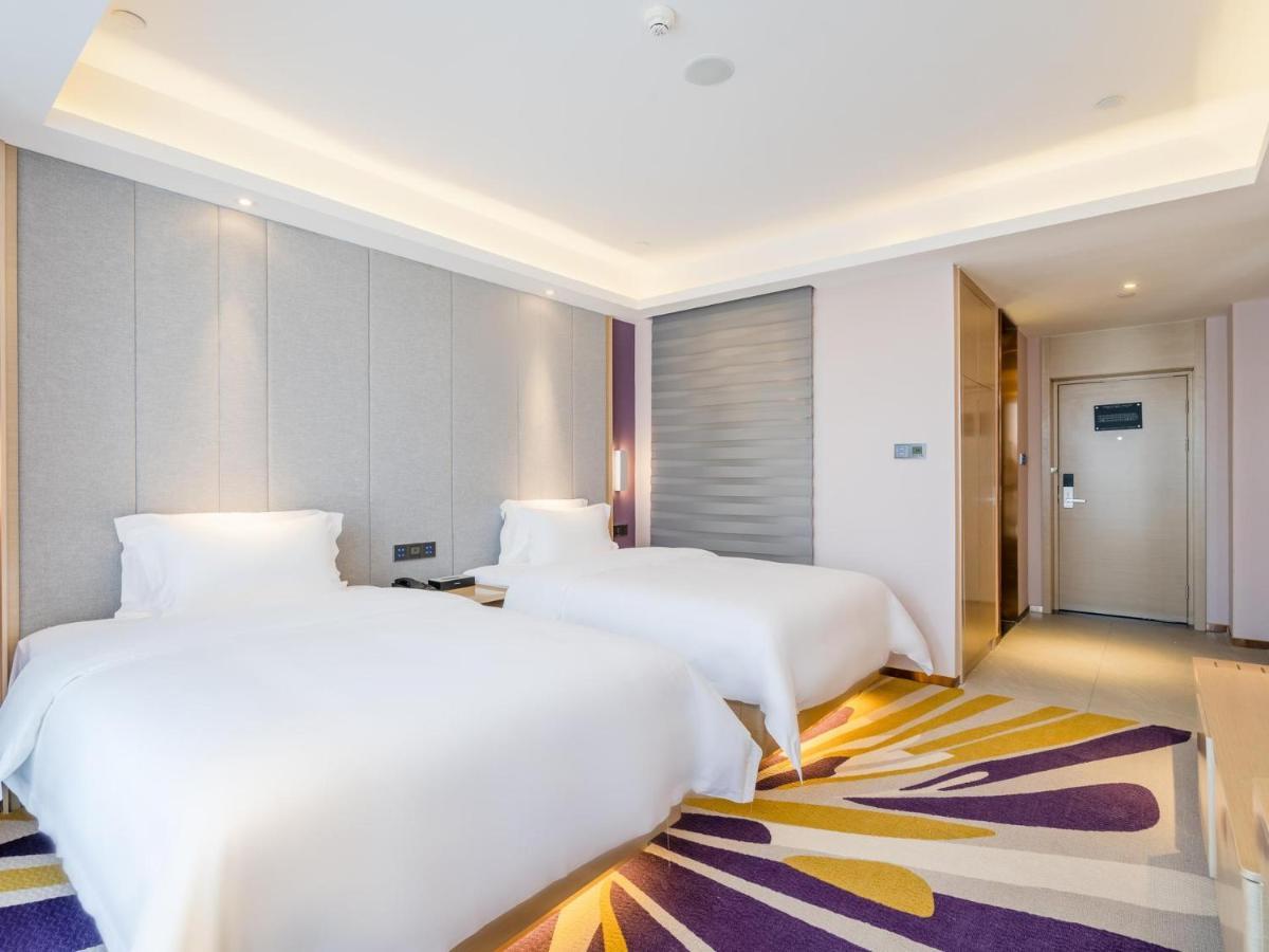 Lavande Hotel Luzhou Wanda Plaza Southwest Commercial City Екстериор снимка